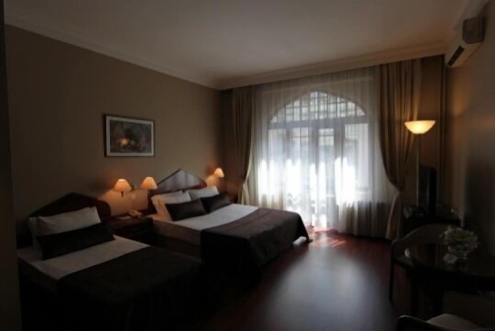 Vardar Palace Hotel - Special Category Istanbul Exterior foto