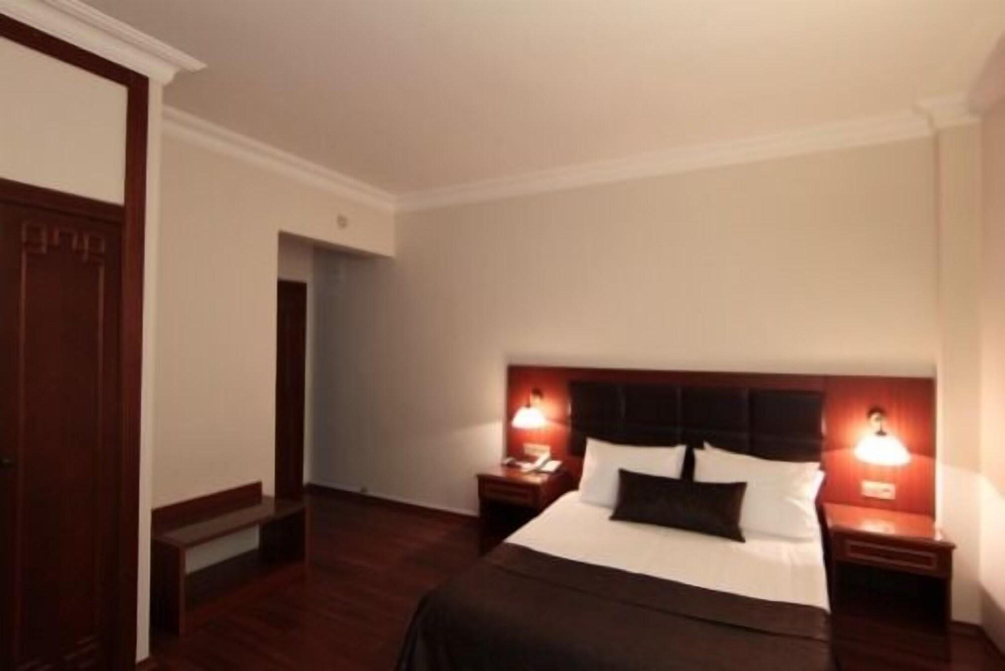 Vardar Palace Hotel - Special Category Istanbul Exterior foto
